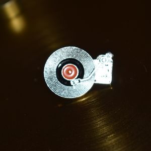 Vinyl Pin